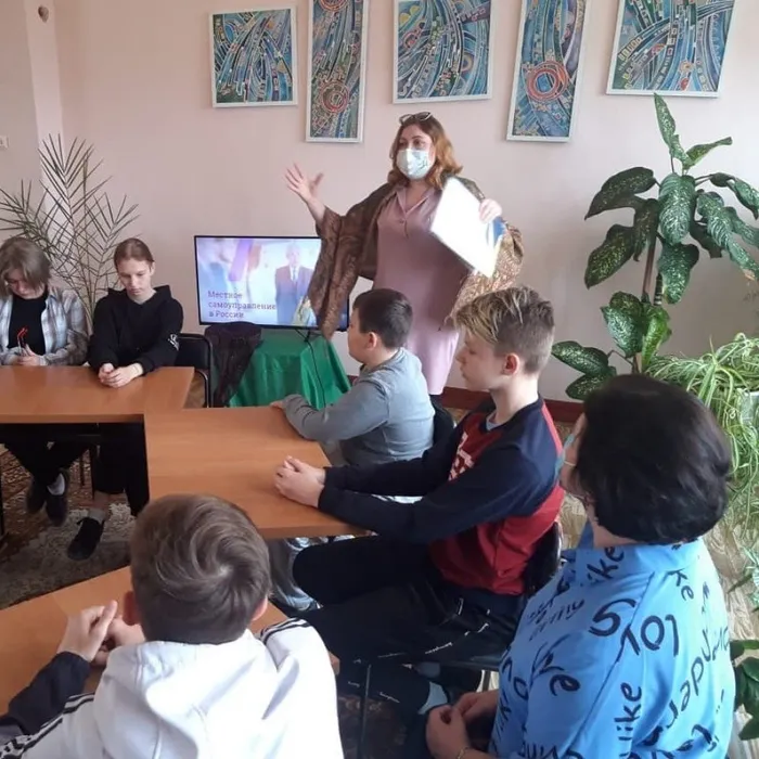 Нам вместе строить и жить 2